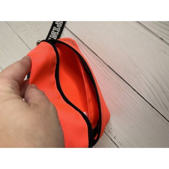 Victoria’s Secret PINK Fanny Pack Adjustable Waist Pack We Run This Beach Y2K - Picture 3 of 7